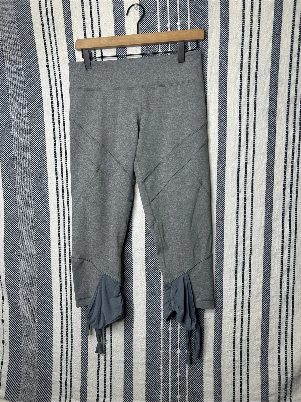Lululemon Ankle Wrap Crop Leggings